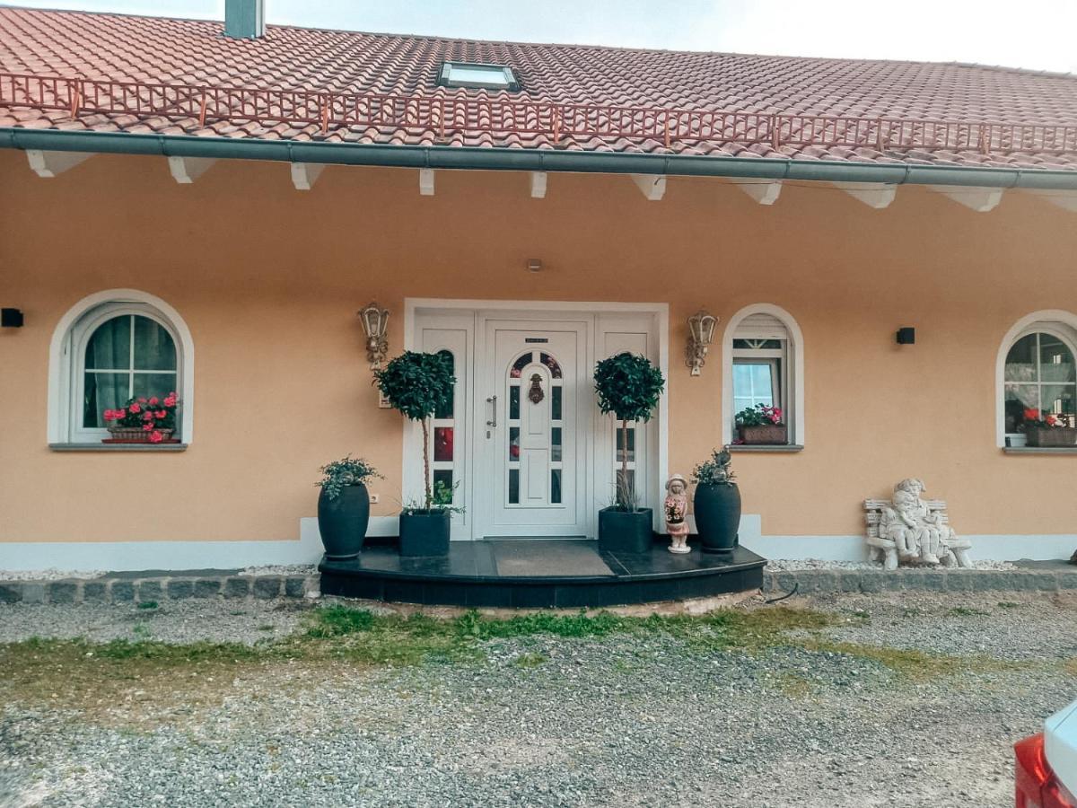 Appartamento Panorama-Residenz, Mit Pool Kötzting Esterno foto